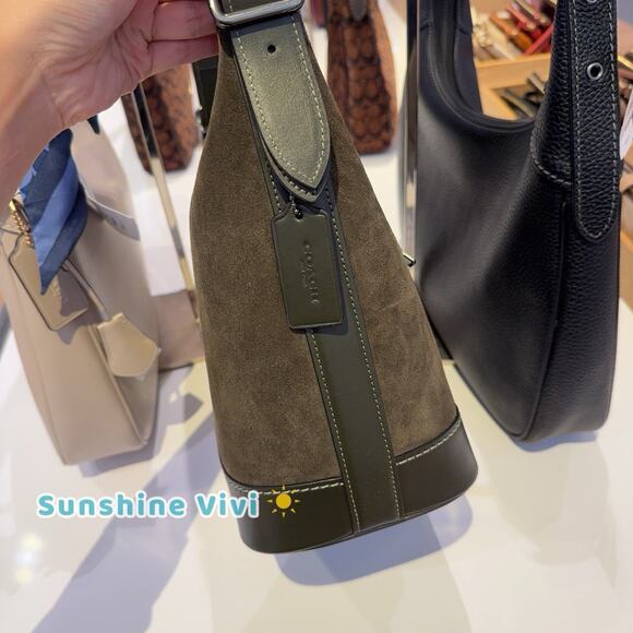 NWT Coach Jude Duffle Bag CCL10 Suede Army Green - Picture 3 of 7